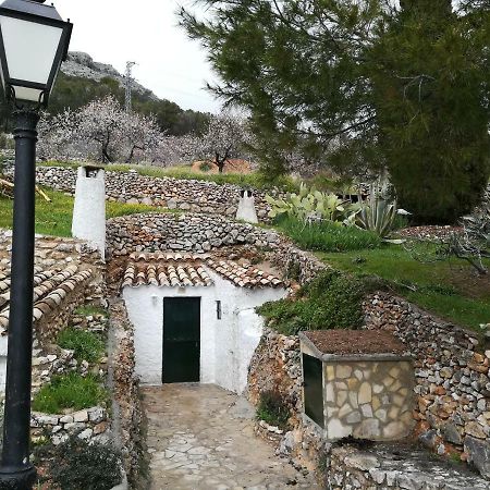 Cueva El Madrono Villa Pegalajar Екстериор снимка